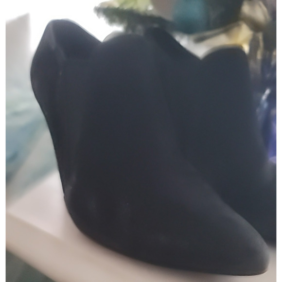 Cole Haan Women's Size 8 Grand OS Signature Black Suede Ankle Boots Stiletto - Picture 4 of 14